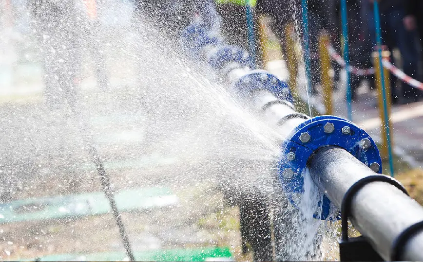 Water Hammering in Pipes